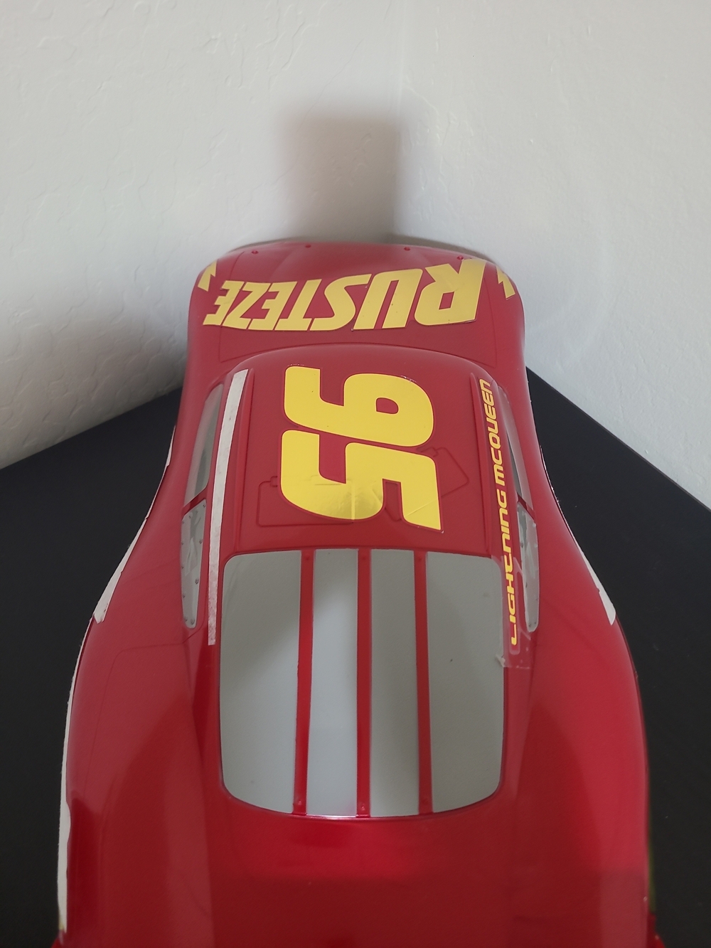 Disney Pixar Cars Jumbo Lightning McQueen 20" Diecast Plastic See Pics For Cond - Picture 5 of 10